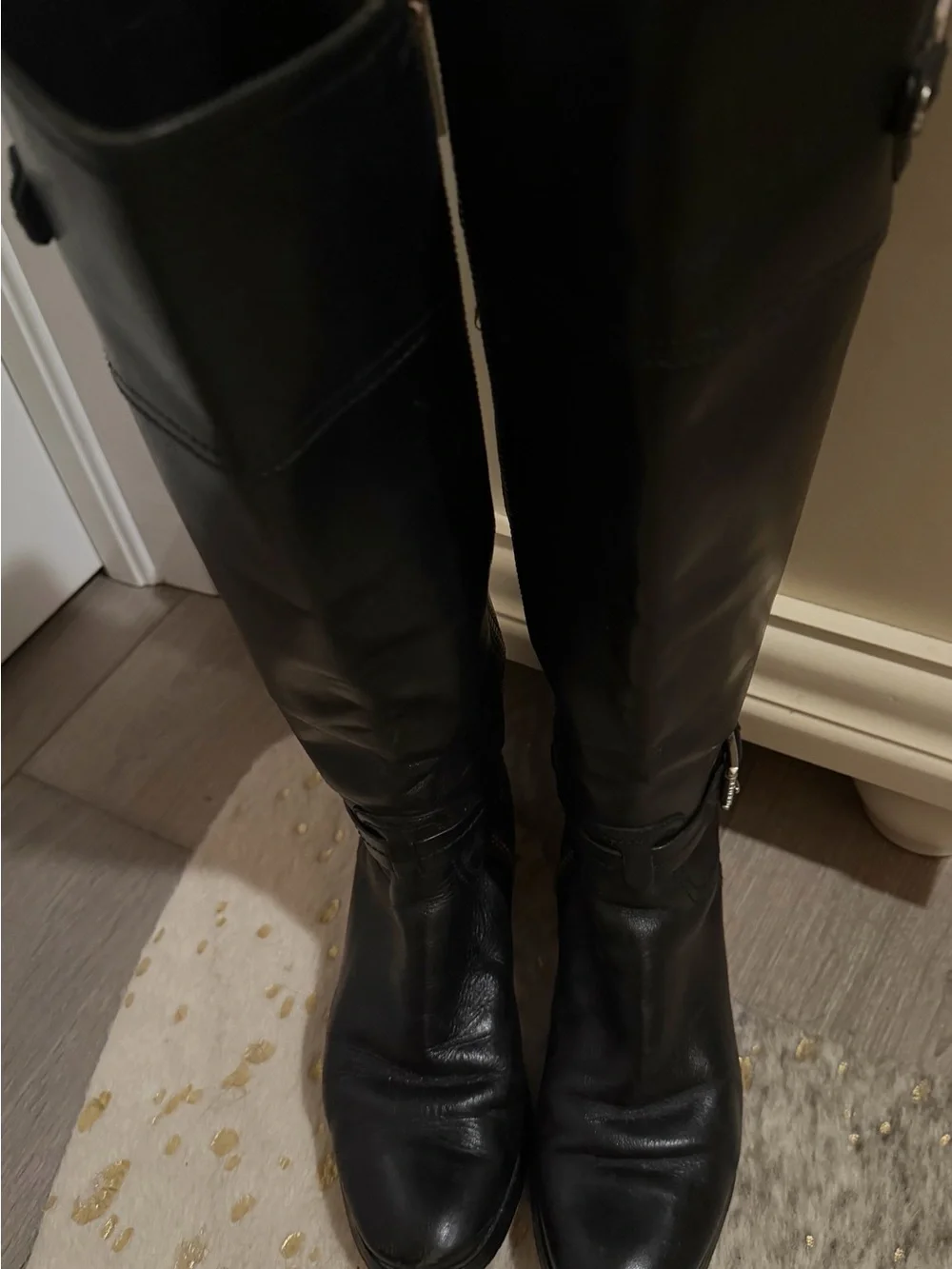 Michael Kors stylish knee